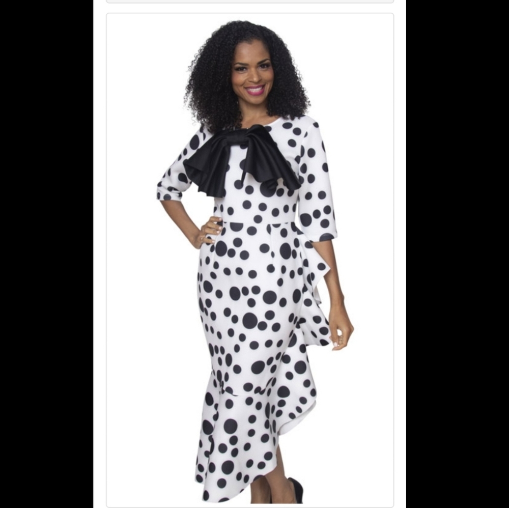 Diana Couture - Scuba Knit Women's Dress - 1XL (14-16) - White with Black
